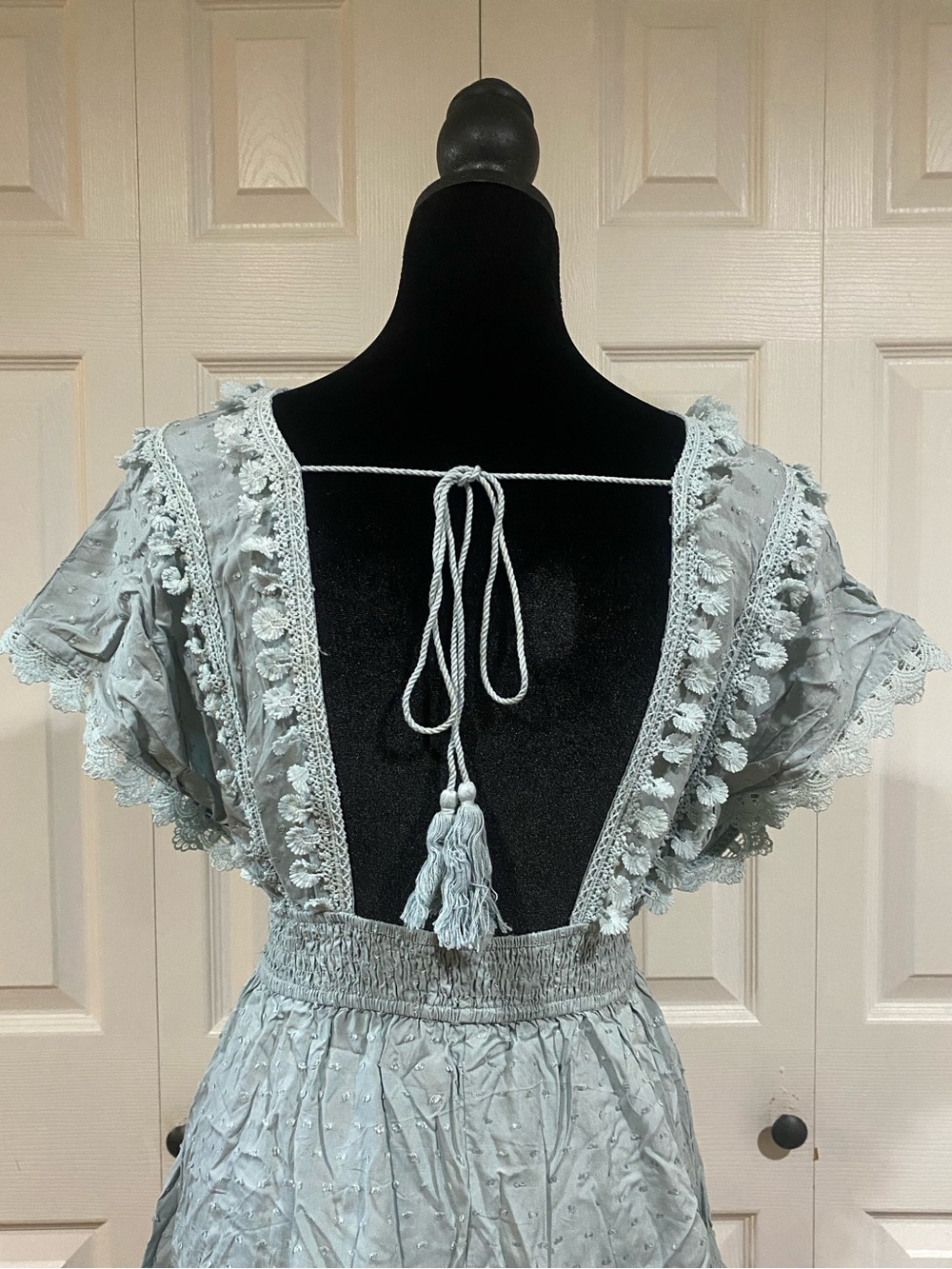Lace Detail Plunge Short Sleeve Mini Dress - Picture 6 of 13